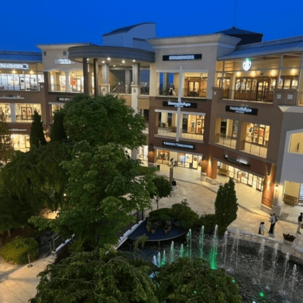 أوت ليت | Shinsegae Premium Outlets Paju - YallaKOREA