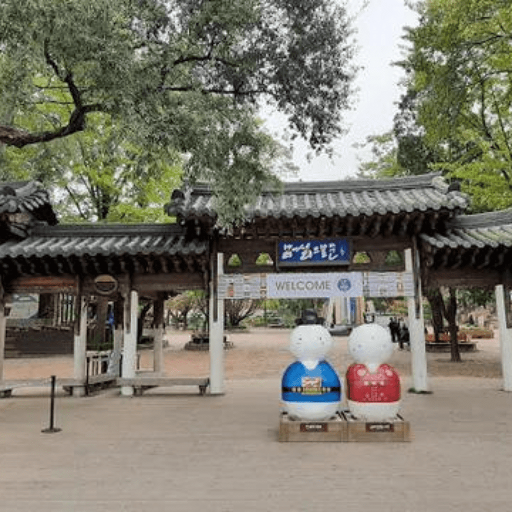 جزيرة نامي + القرية الفرنسية | Nami Island + Petite France - YallaKOREA