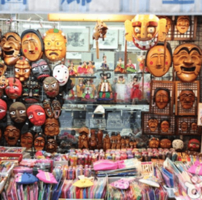 قصر غيونغ بوك + إن سا دونغ +برج نامسان | Gyeongbokgung Palace + Insadong + Namsan Seoul Tower [YallaKOREA Group] - YallaKOREA